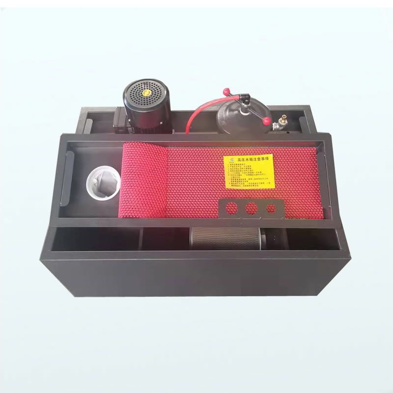 水箱2.jpg 水箱2.jpg